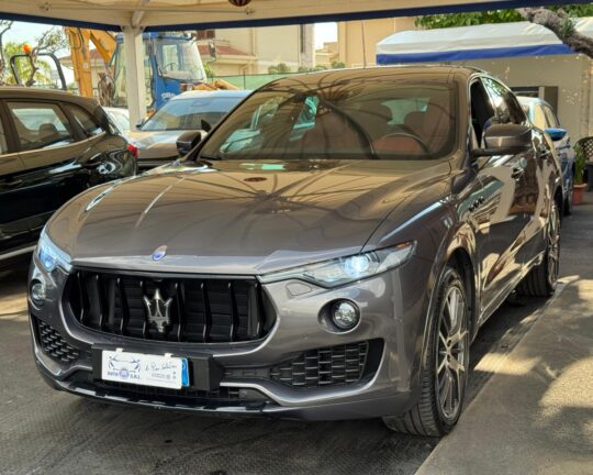Maserati Levante V6 Diesel 275 CV AWD