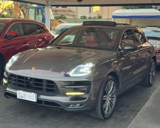 Porsche Macan 3.6 Turbo Performance